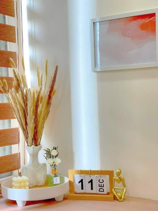 Lovely Unit With Free Wi-Fi & Netflix I Across Naia T3 Airport Manila Luaran gambar